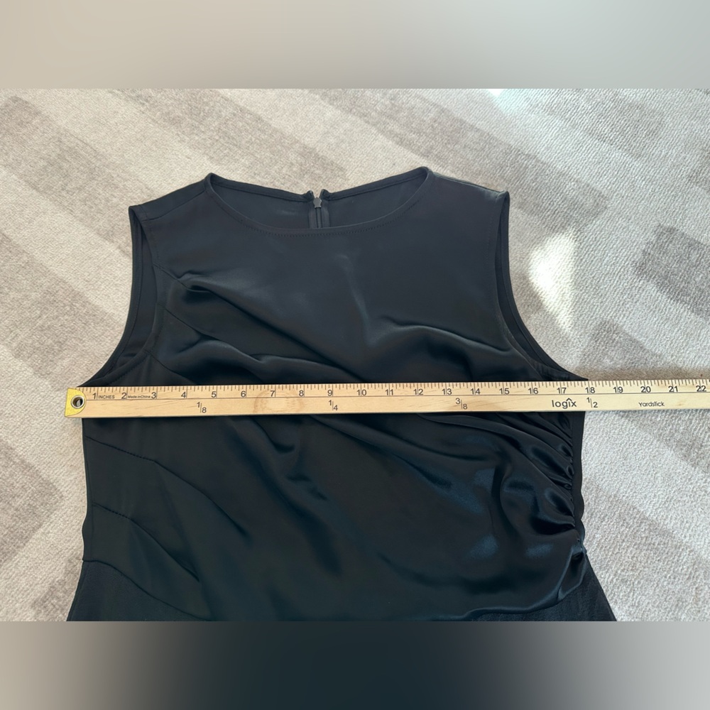 St. John Women’s Cocktail Sheath Dress Sleeveless Black (Size 10) - Picture 8 of 9